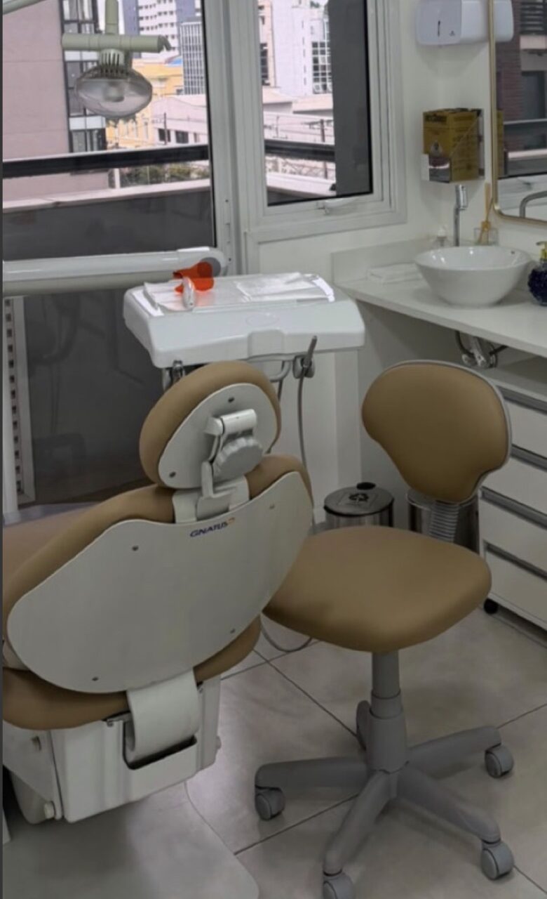 Vende-se Consultório Visconde de Guarapuava – Curitiba