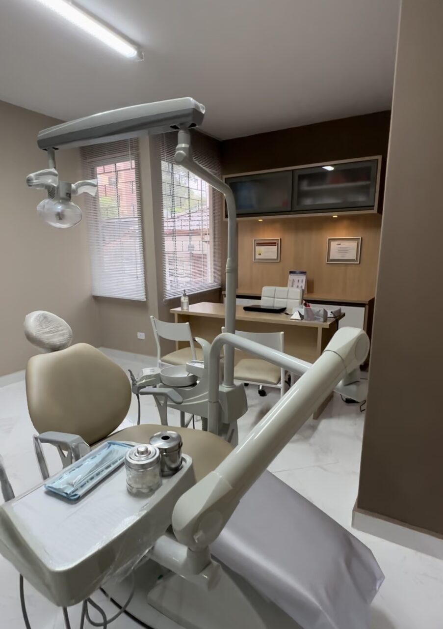 Alugo Sala Odontologica equipada no AHÚ